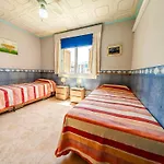 Litoral Costa Dorada - Playa Azul Only Families *