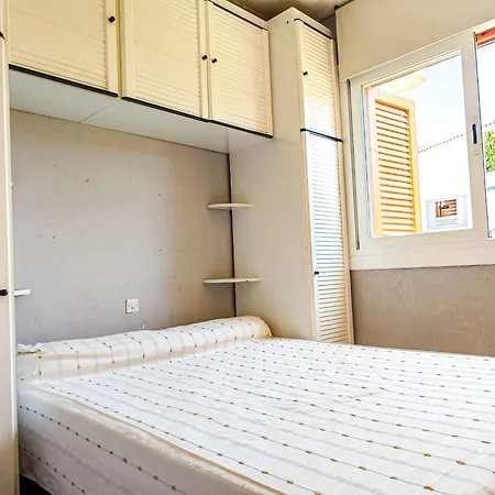 Litoral Costa Dorada - Playa Azul Only Families