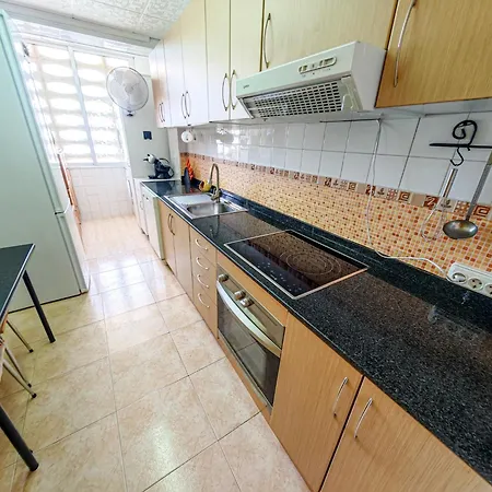 Litoral Costa Dorada - Playa Azul Only Families 公寓 *