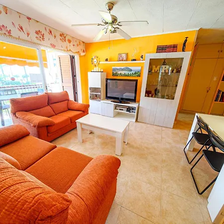 Litoral Costa Dorada - Playa Azul Only Families شقة *