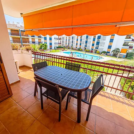 Litoral Costa Dorada - Playa Azul Only Families 公寓 *